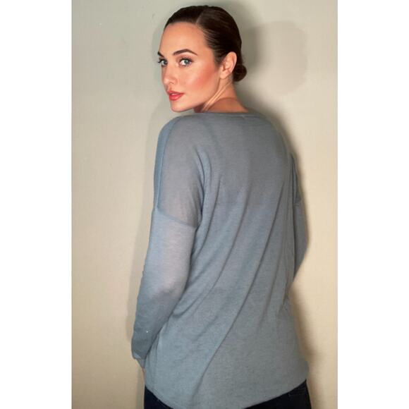 Vince Lightweight Semi- Sheer Wool Cashmere Sweater Robin's Egg Blue ~ Sz M - Picture 3 of 9